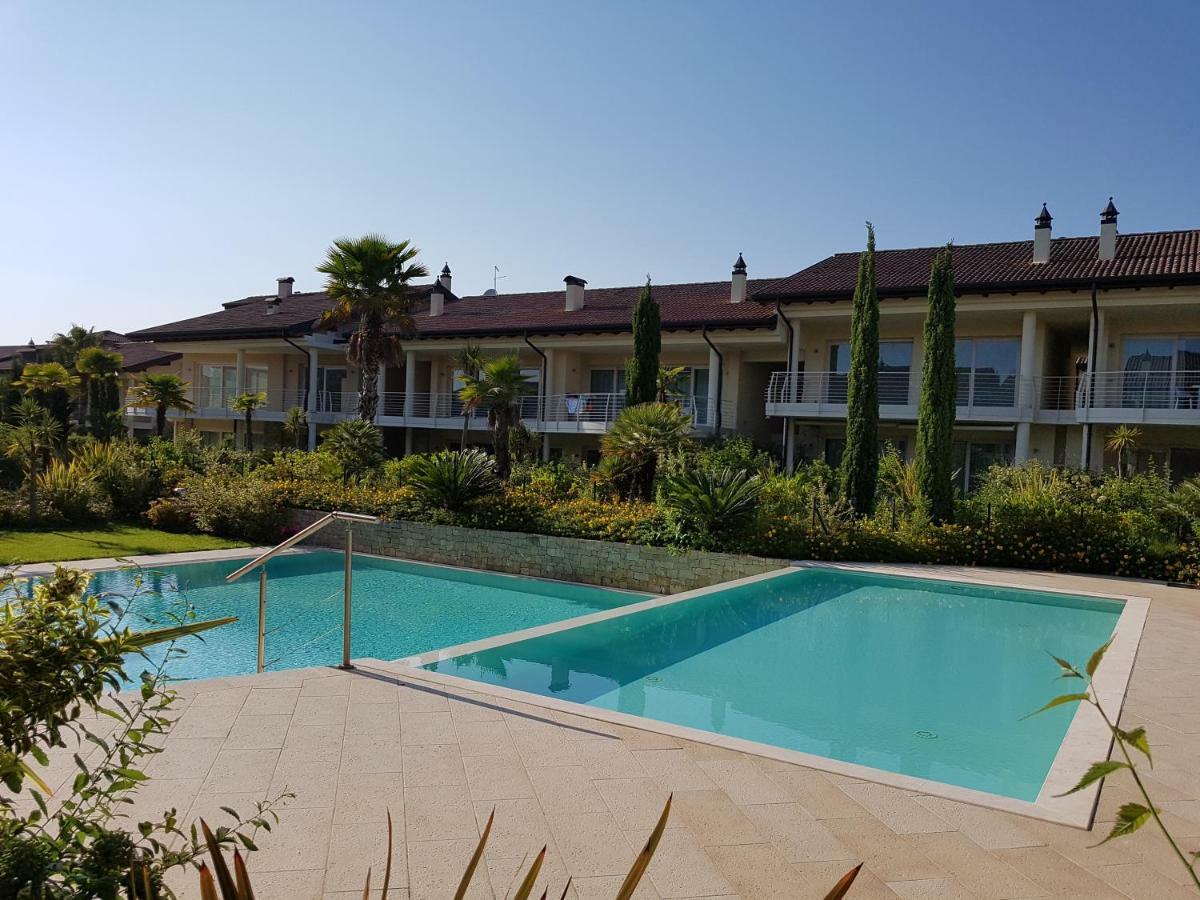 Sky Fort Garda View 시르미오네 외부 사진