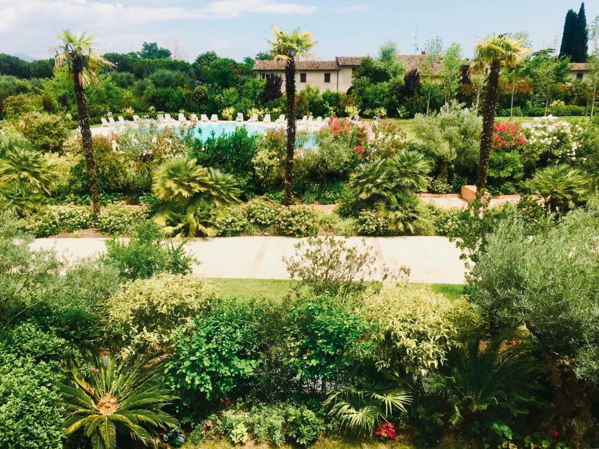 Sky Fort Garda View 시르미오네 외부 사진
